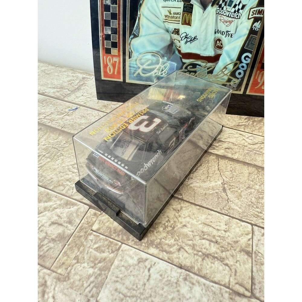 1990 Racing Champions 1/64 #3 Goodwrench - Dale Earnhardt - Picture 2 of 10